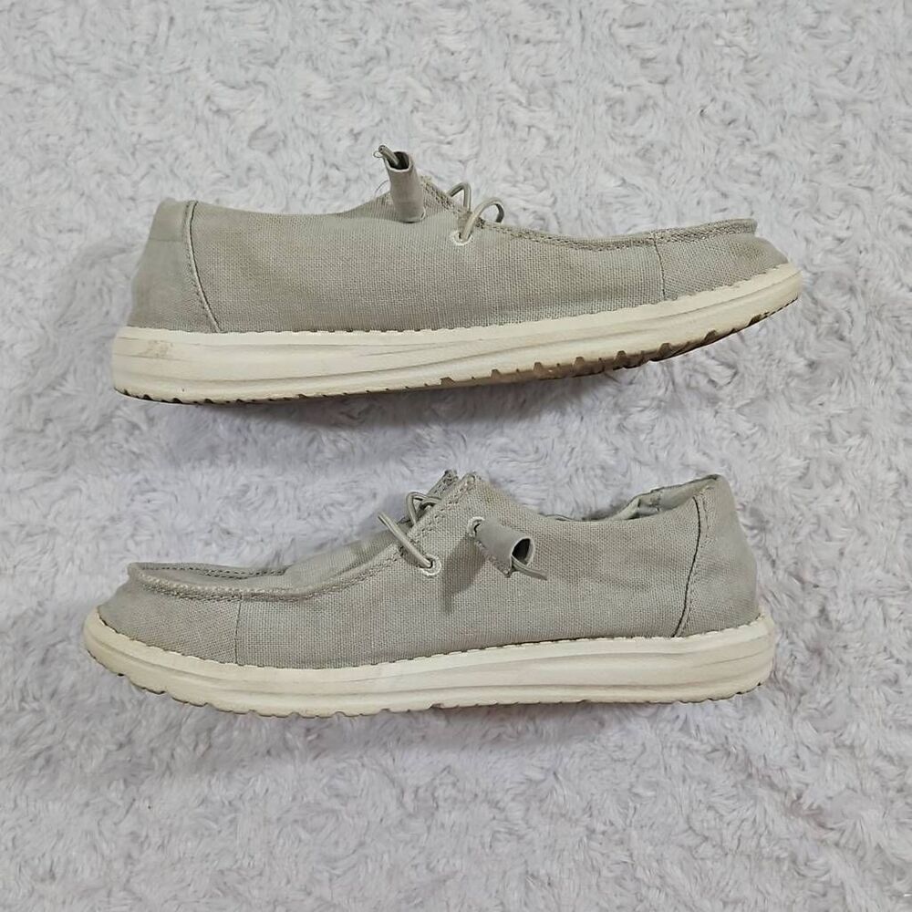 Hey Dude womens size 7 Wendy chambray light gray shoes slip on casual comfort
